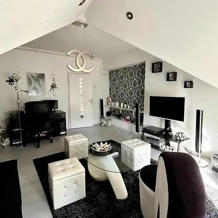 Retro Haven In Center Sarajevo