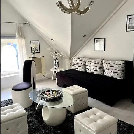 Apartment Retro Haven In Center *