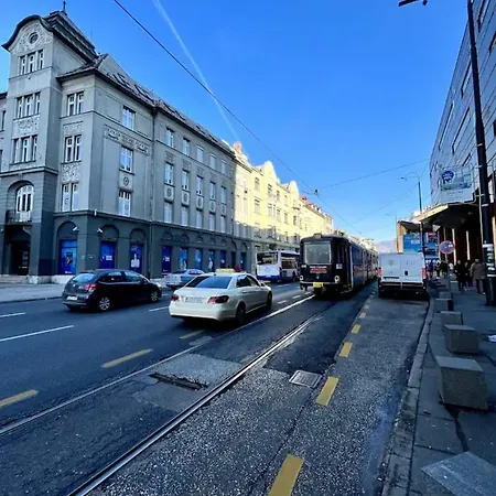 Retro Haven In Center Apartamento Sarajevo